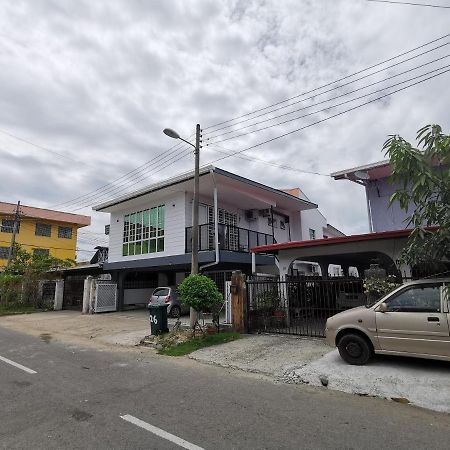 Nj_Homestay@Kkia/Petagas Kk Kota Kinabalu Exteriör bild