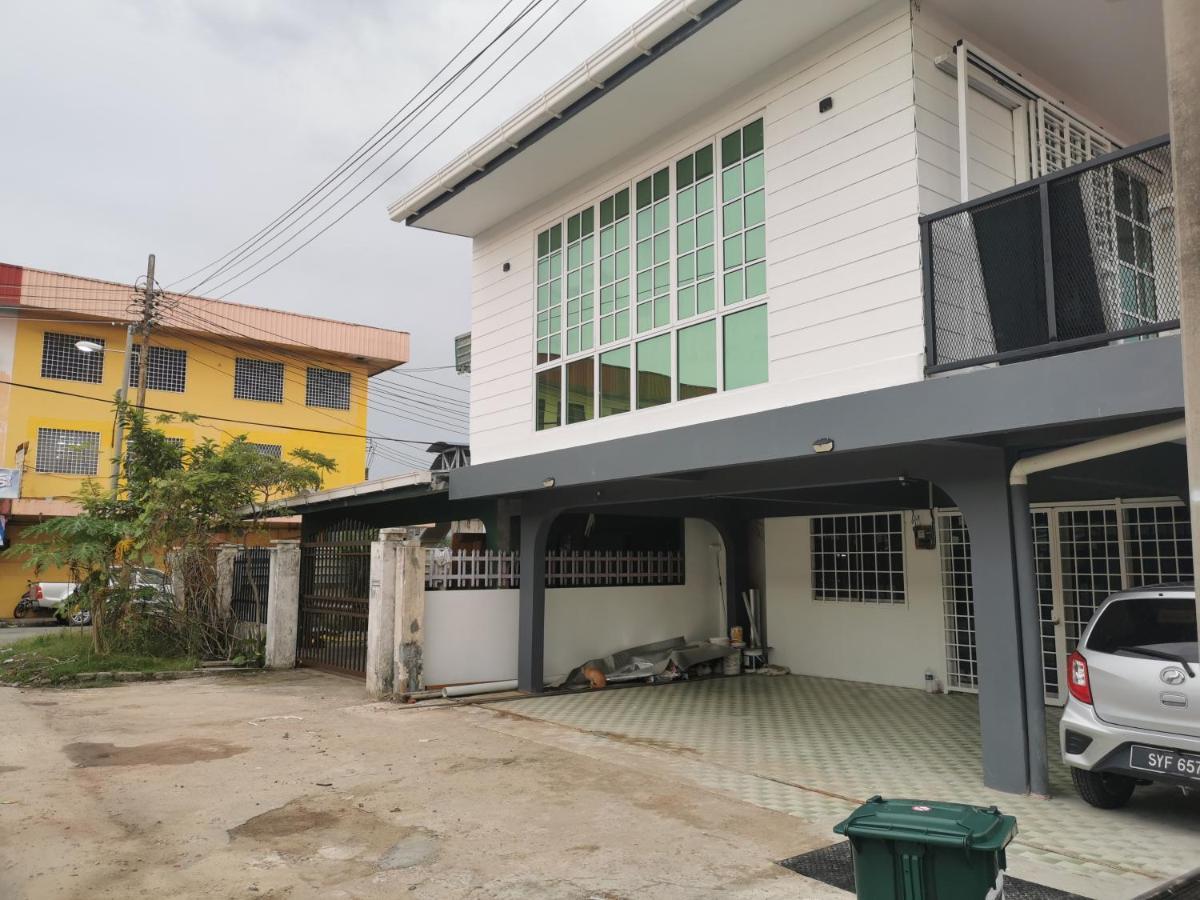Nj_Homestay@Kkia/Petagas Kk Kota Kinabalu Exteriör bild